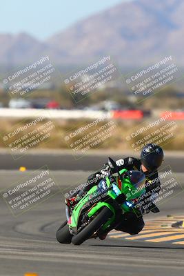 media/Jan-13-2024-SoCal Trackdays (Sat) [[9c032fe5aa]]/Turn 11 (1030am)/